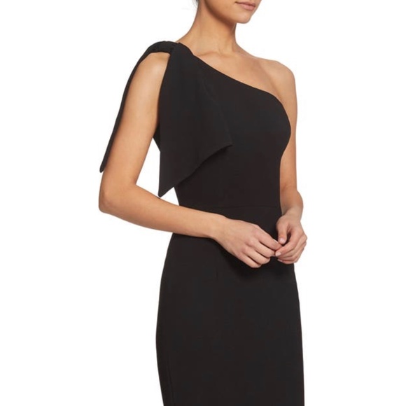 Dress the Population Dresses & Skirts - Dress the Population Tiffany one shoulder midi dress
